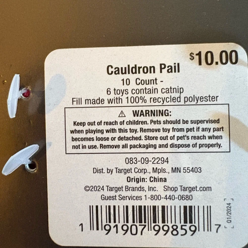 Cat Toys! Black Cauldron Pal - 6 contain catnip. New!